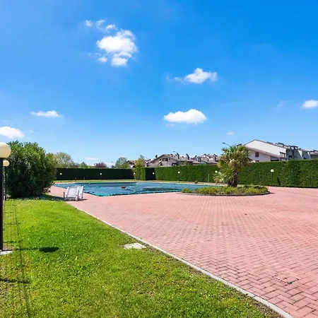 Relax 110 - Con Giardino Privato, Piscina E Wifi Desenzano del Garda