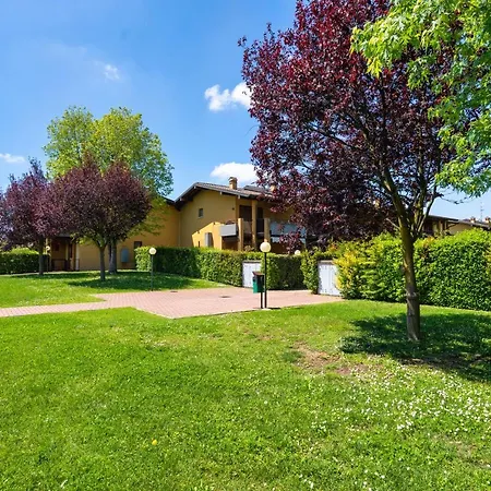 Relax 110 - Con Giardino Privato, Piscina E Wifi *