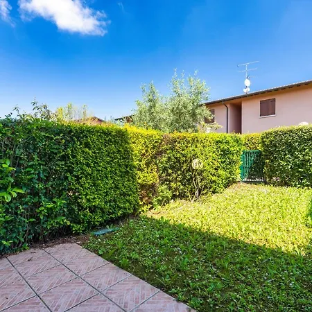 Lejlighed Relax 110 - Con Giardino Privato, Piscina E Wifi *